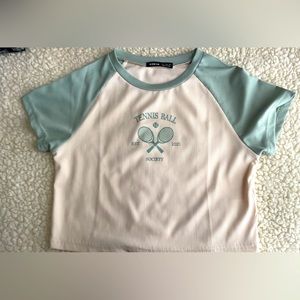 tennis shirt never worn